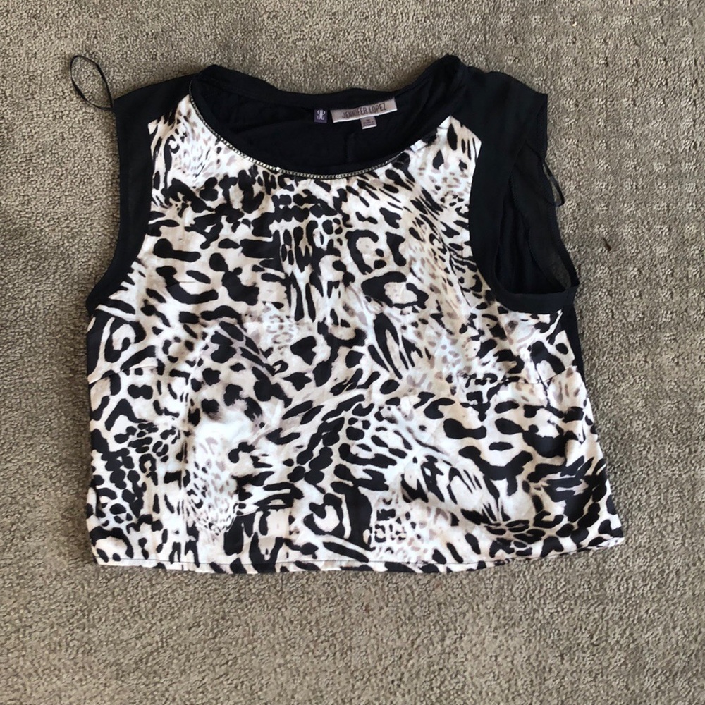 Jennifer Lopez animal print crop top